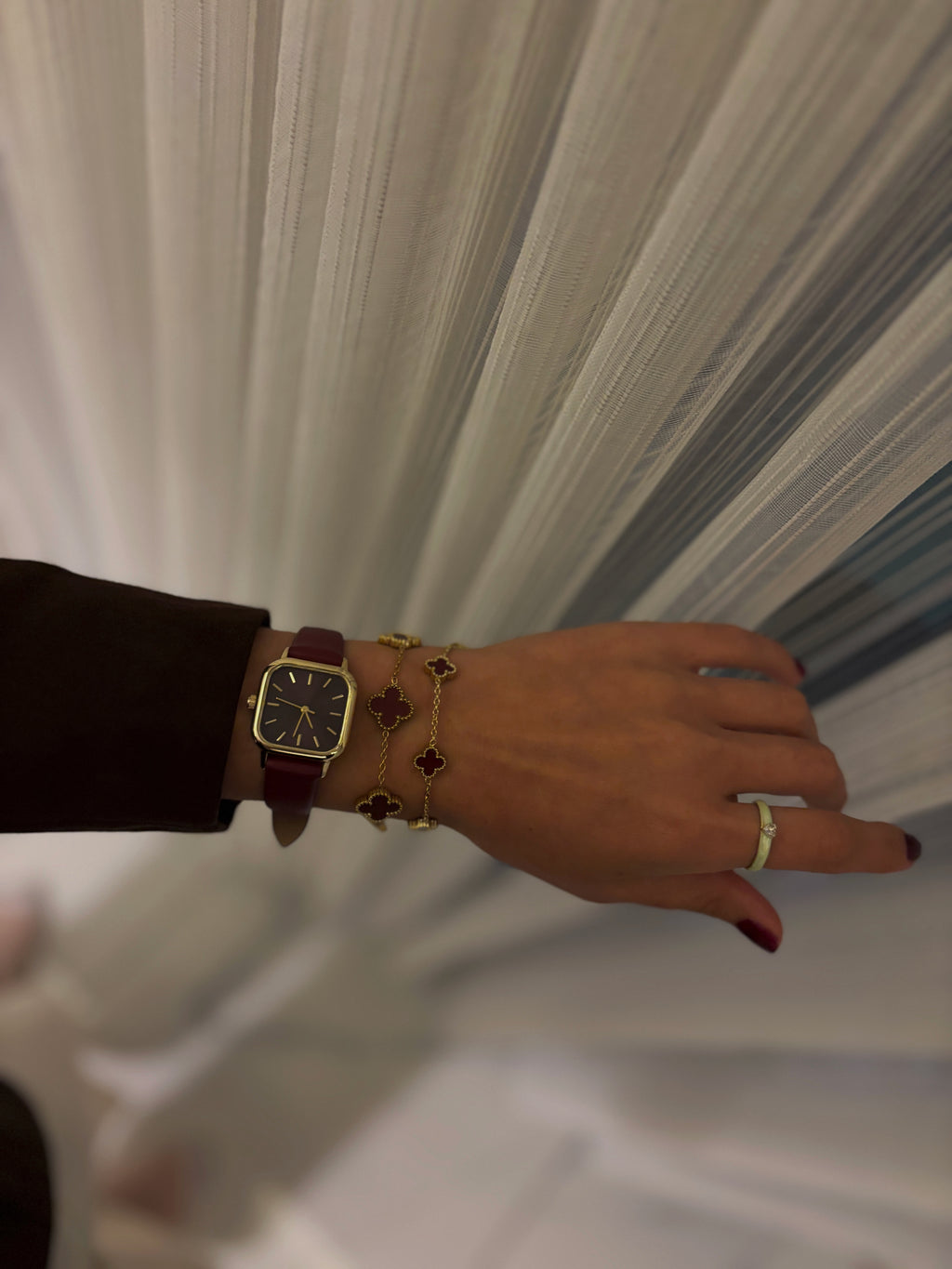 Modern Vintage Bordo Saat