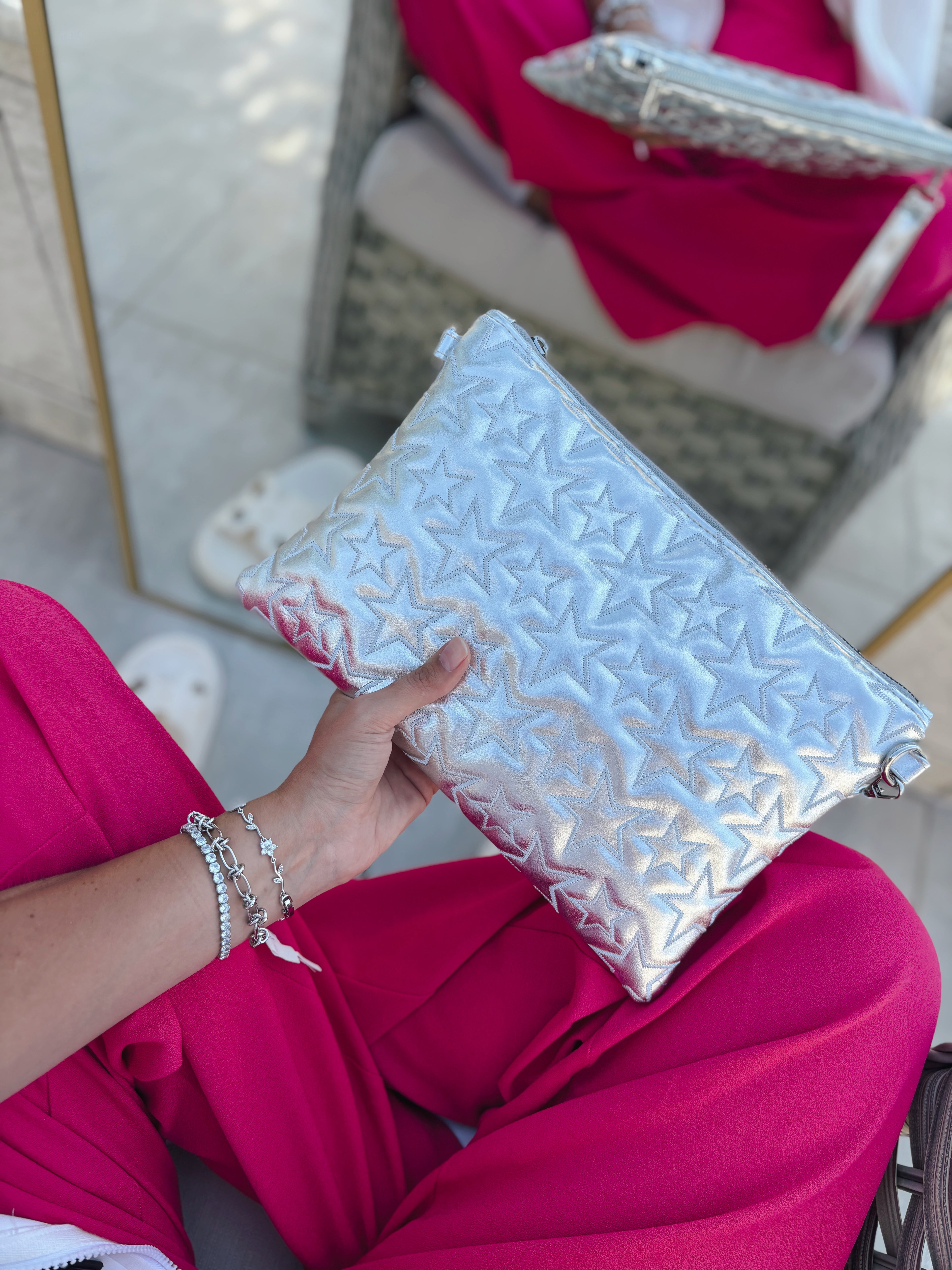 Yıldız Nakışlı Çapraz ve Clutch Çanta