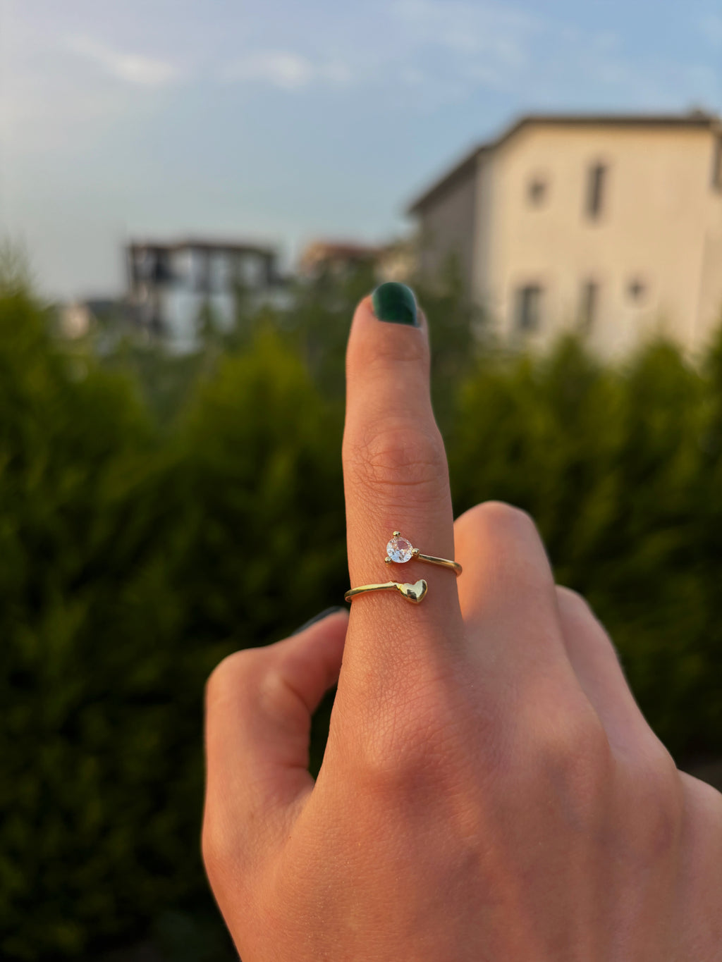 Minimalist Sevgi Işıltısı Yüzük