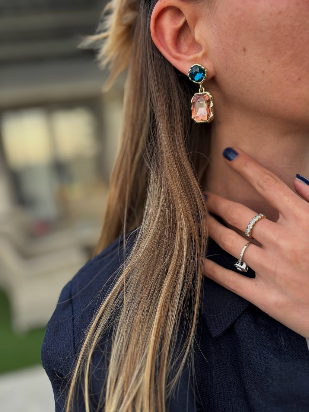 Sapphire & Peach Kristal Sallantılı Küpe