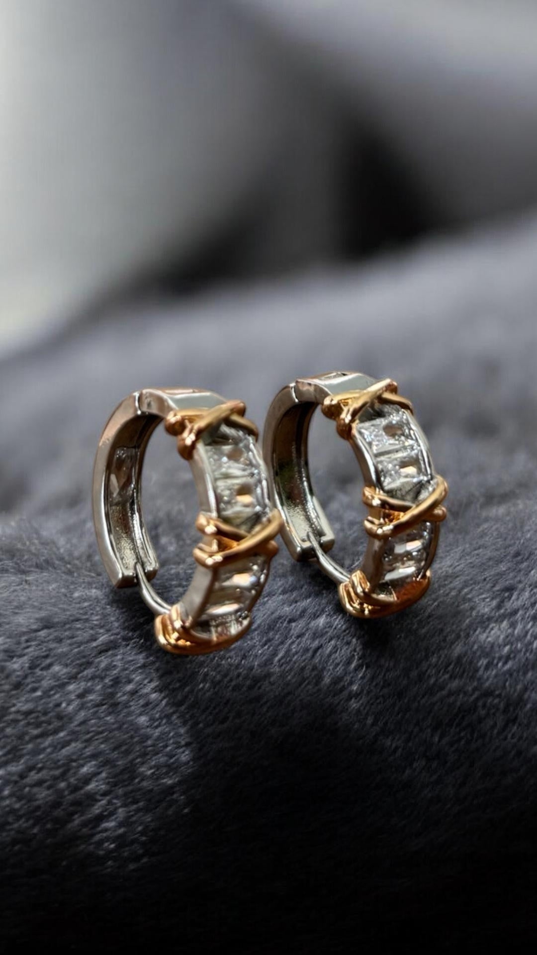 Modern X Detaylı Baget Küpe - Gold/Silver