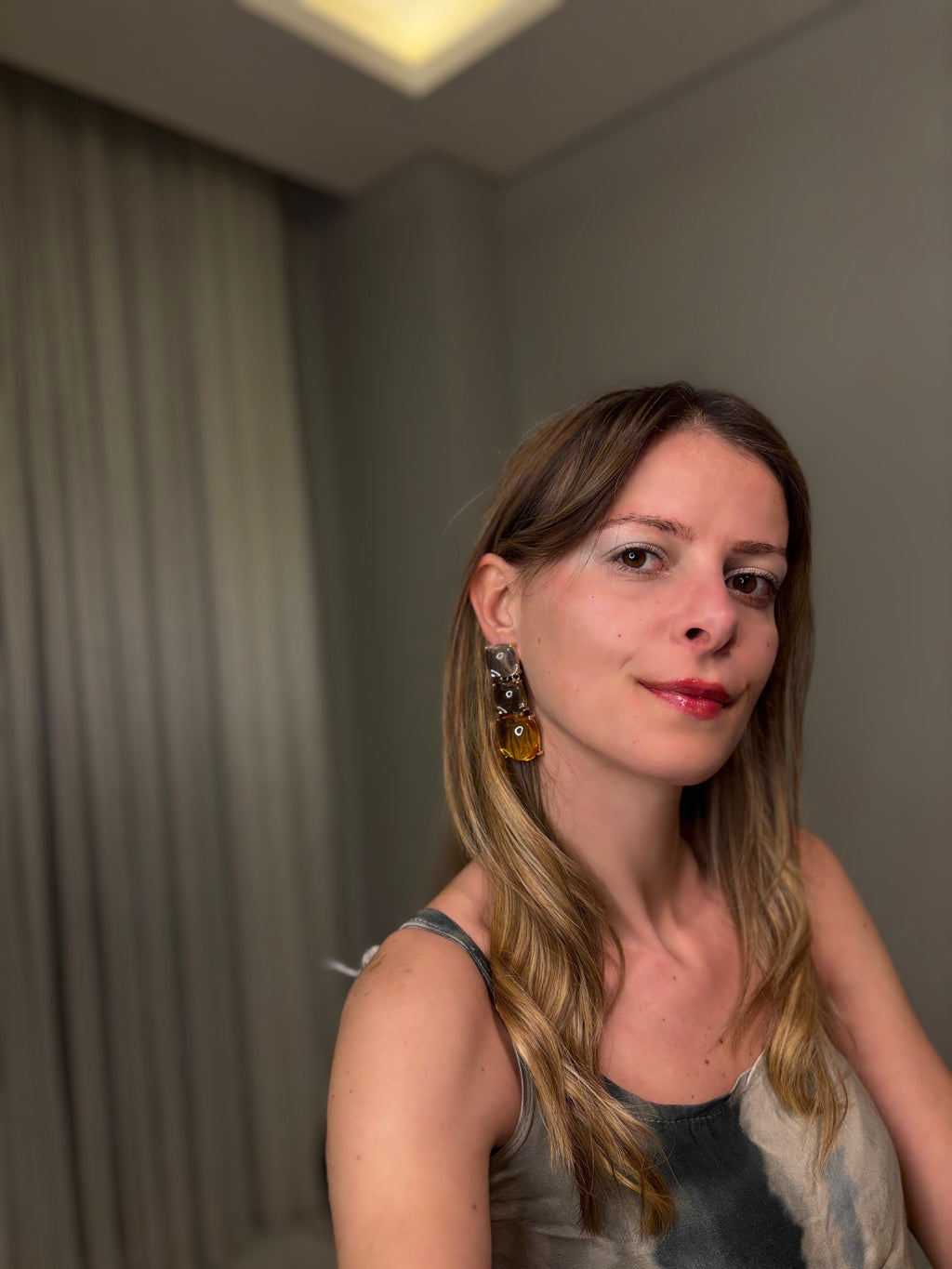 Kristal Şeffaf Küpe