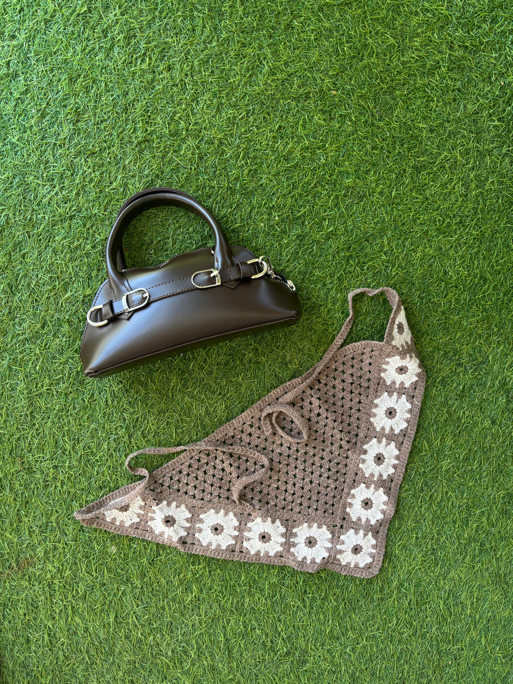 Mocha & Daisy Üçgen Bandana