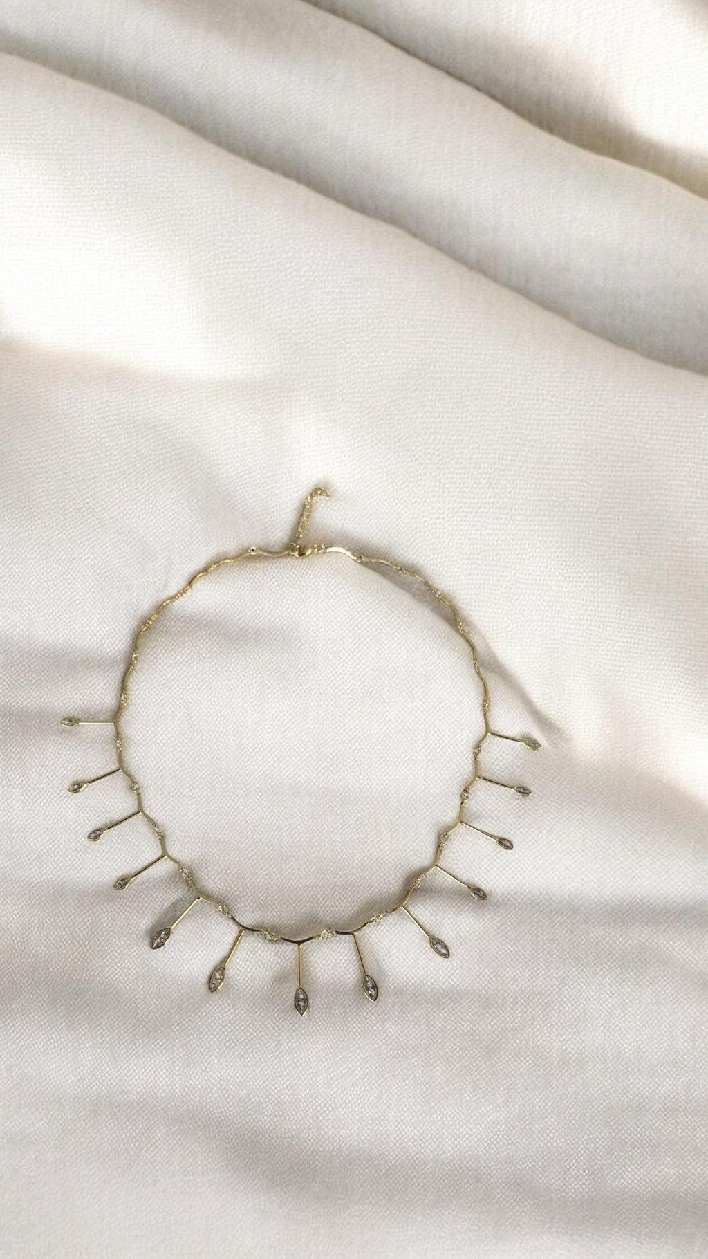 Işık Damlası Choker Kolye
