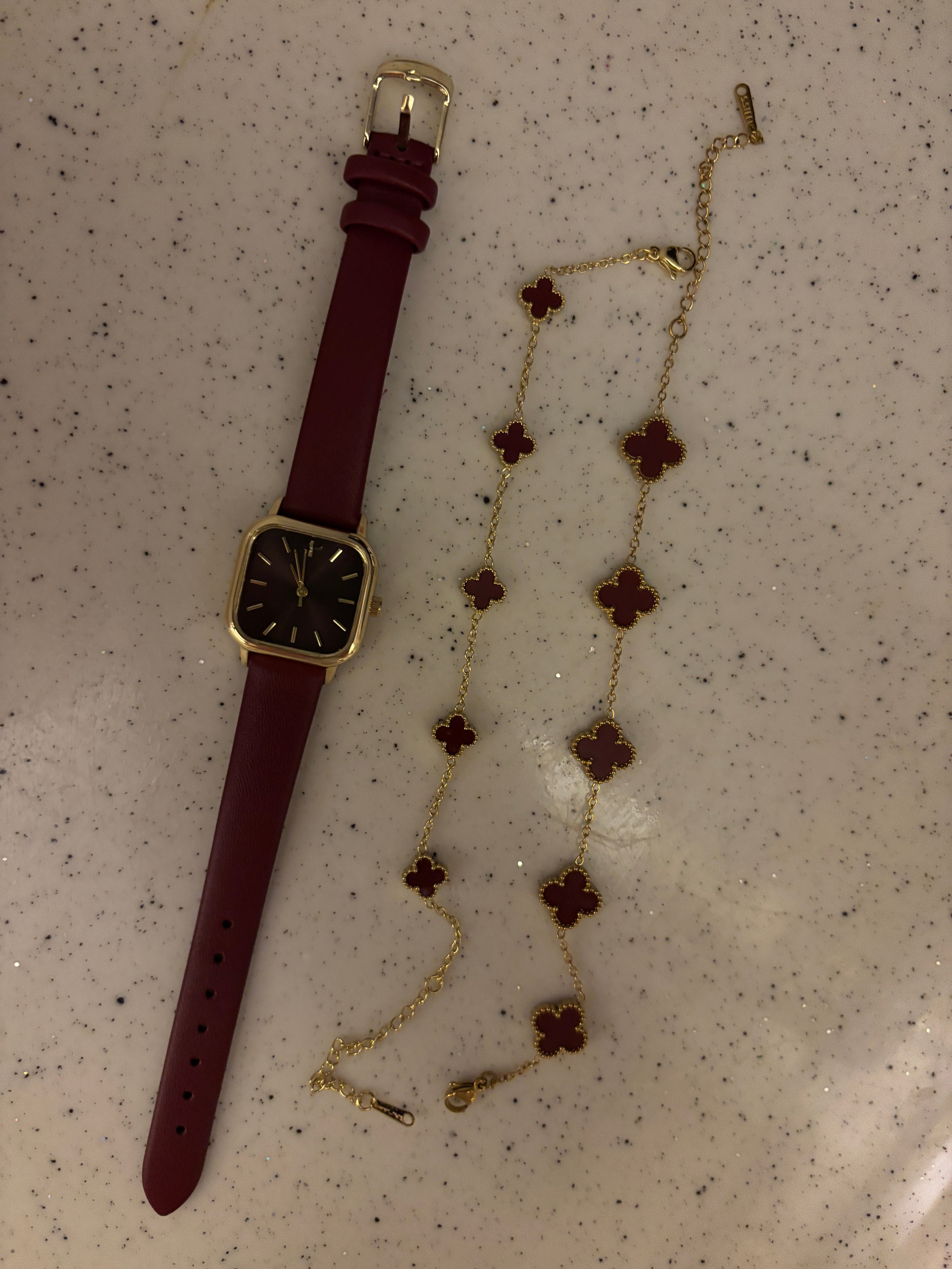 Modern Vintage Bordo Saat