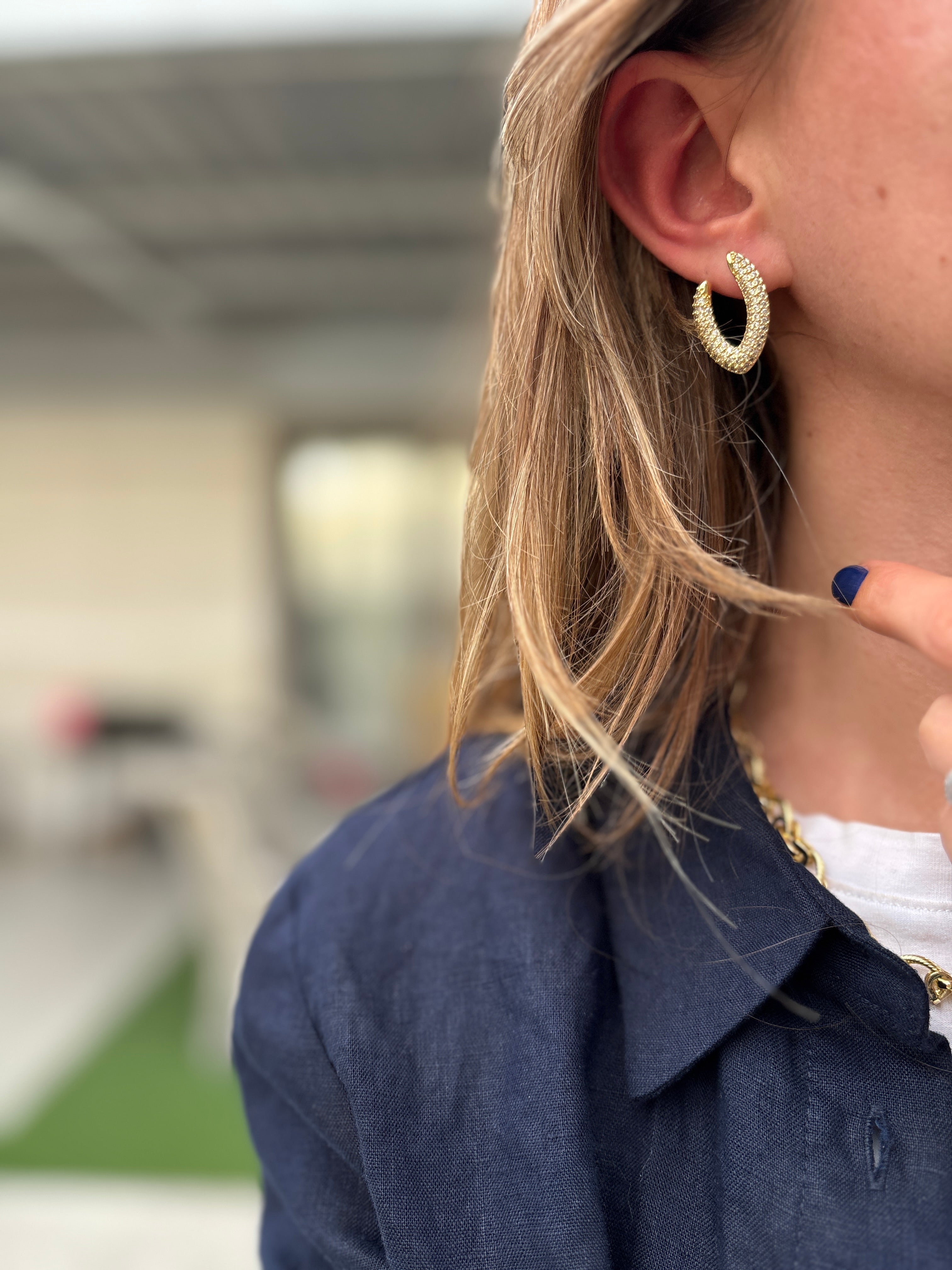 Tam Tur Zirkon Oval Gold Küpe
