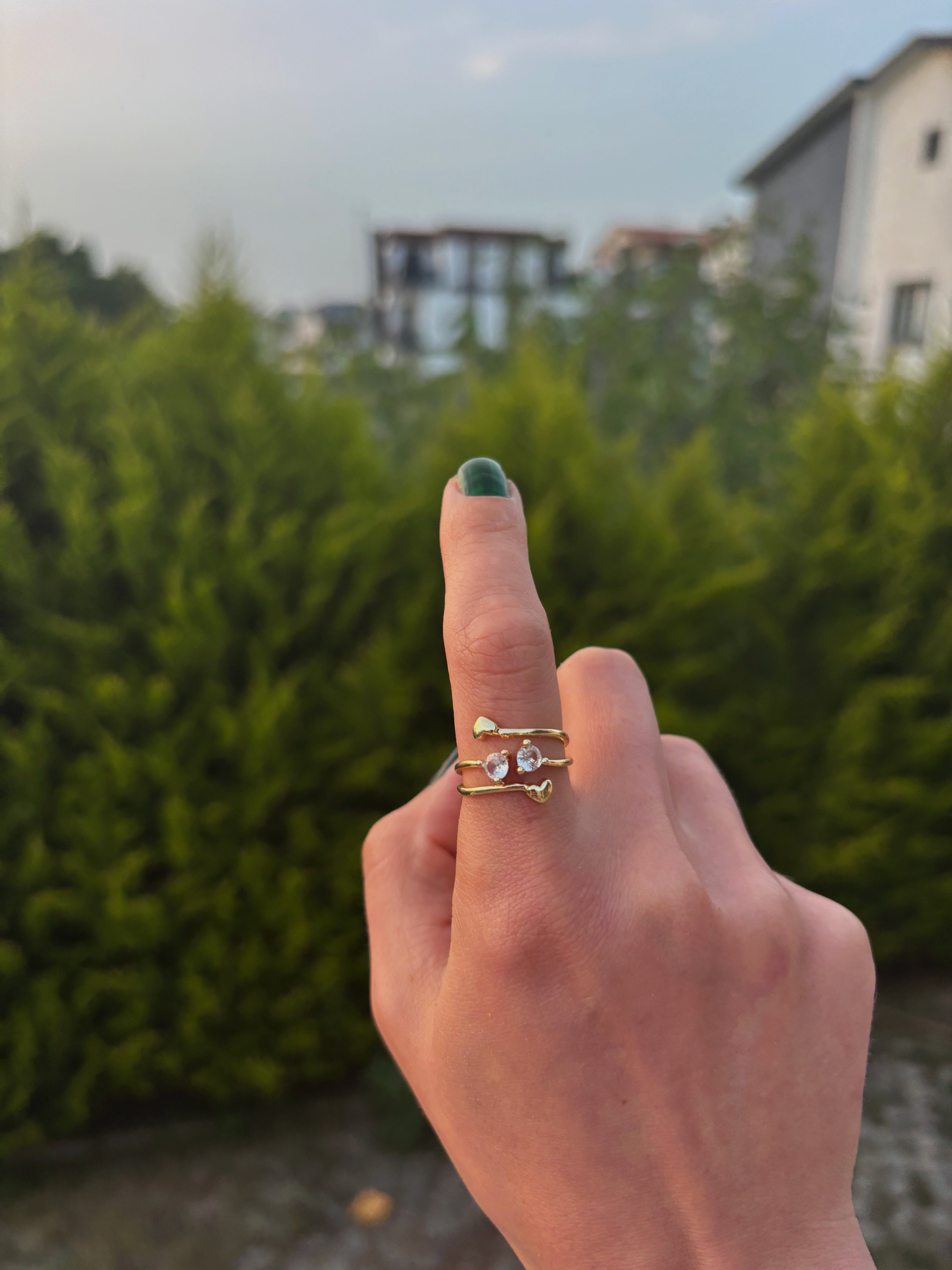 Minimalist Sevgi Işıltısı Yüzük