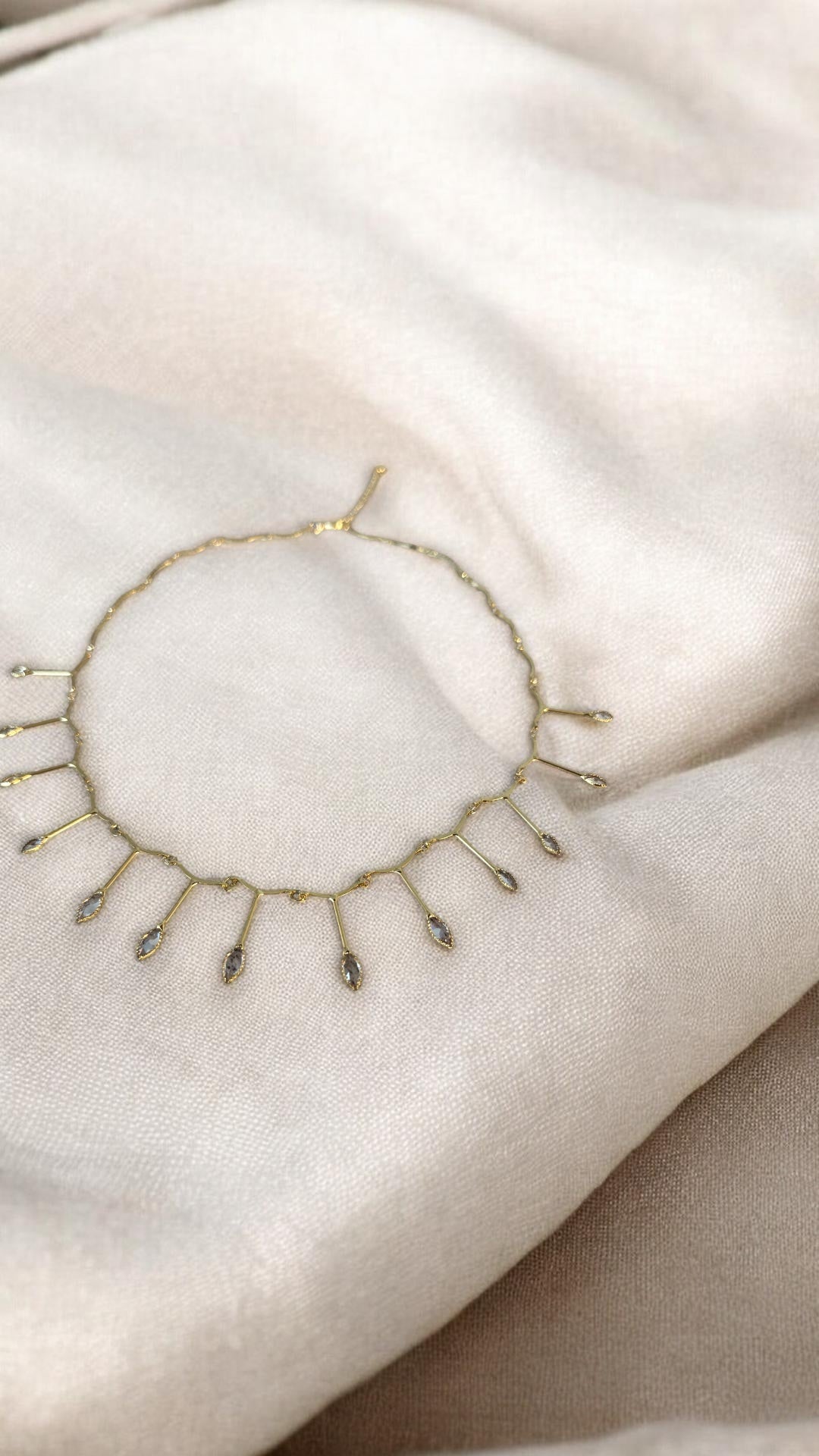 Işık Damlası Choker Kolye
